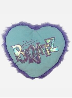 Bratz Y2K Heart Accent Pillow Teal Fleece Purple Faux Fur Iridescent Logo MGA